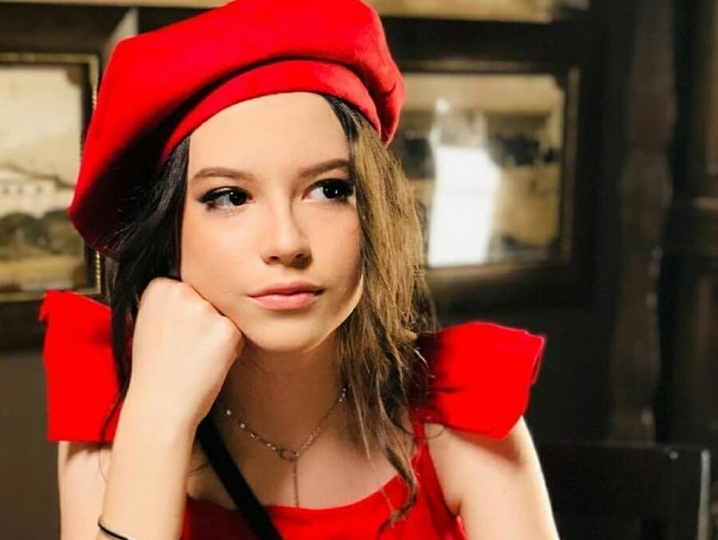 „Nu e soția mea, e fiica mea, Cleopatra”. Cum arată acum micuța care a cucerit inimile românilor cu melodia „Ghiță"