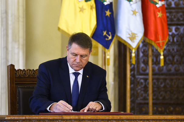 Ședința CSAT a fost suspendată de președintele Klaus Iohannis