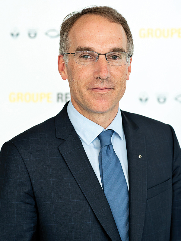 Antoine Doucerain, fost director general / Automobile Dacia și Group Renault România: "Dacia trebuie să-și păstreze ADN-ul și în viitor - mașini atractive, de calitate, la cel mai bun preț. E