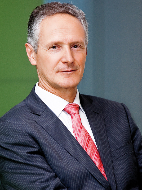 François Coste, CEO / Groupama Asigurări: "Calitatea esențială a unui lider este să inspire încredereः prin intermediul încrederii obții adepți, iar un lider nu poate exista fără adepți"