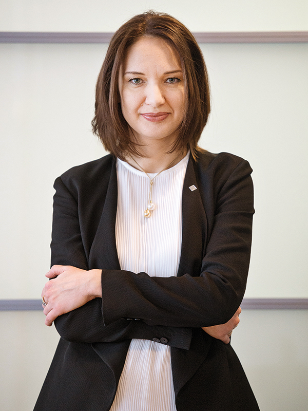 Liudmila Climoc, CEO / Orange România: "Imaginea este esențială atât pentru companii, cât și pentru cei care le conduc. Companiile care beneficiază de o imagine bună sunt cele cu care îți do