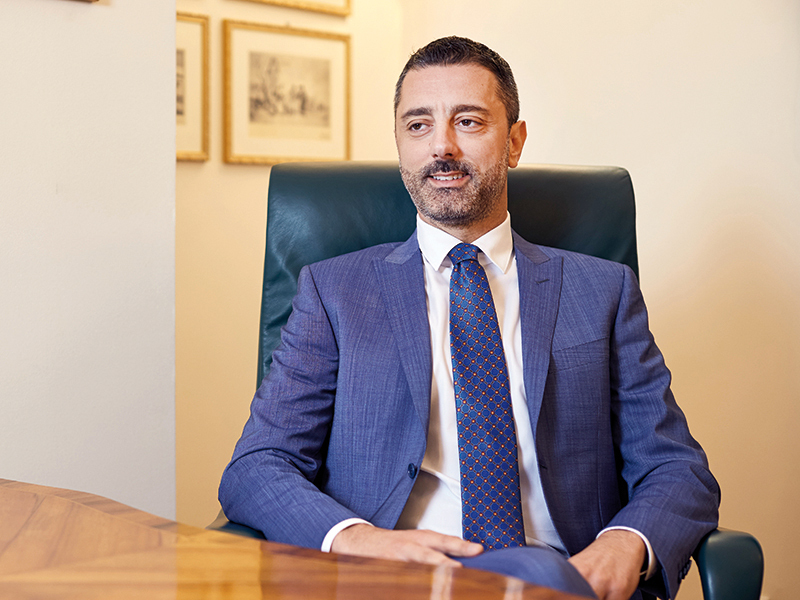 Luca Militello, director general /  Grupul Monza România: "Cea mai importantă calitate a unui lider este să îi faci pe oameni să te înțeleagă, nu numai să te asculte"