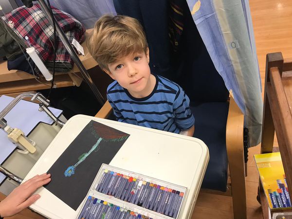 Vlăduț, diagnosticat cu neuroblastom și alte două tumori, are nevoie de fiecare dintre noi! A început investigațiile medicale în Israel. Donează și tu!