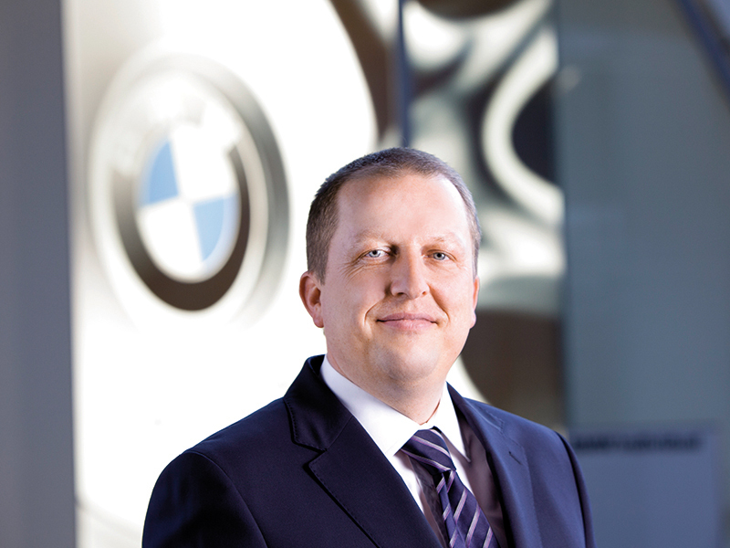 Wolfgang Schulz, director general / BMW Group România: "Atunci când vreau să văd cum va merge piața auto, conduc prin București și mă uit la clădiri, iar acum în Capitală se construiește m