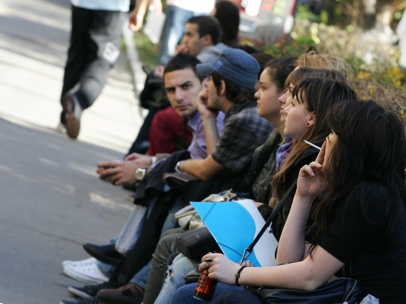 Nemulțumirile tinerilor care n-au plecat din țară: Reprezentanții studenților acuză Guvernul că nu și-a respectat angajamentele din timpul campaniei electorale și nu a majorat bursele sau alo
