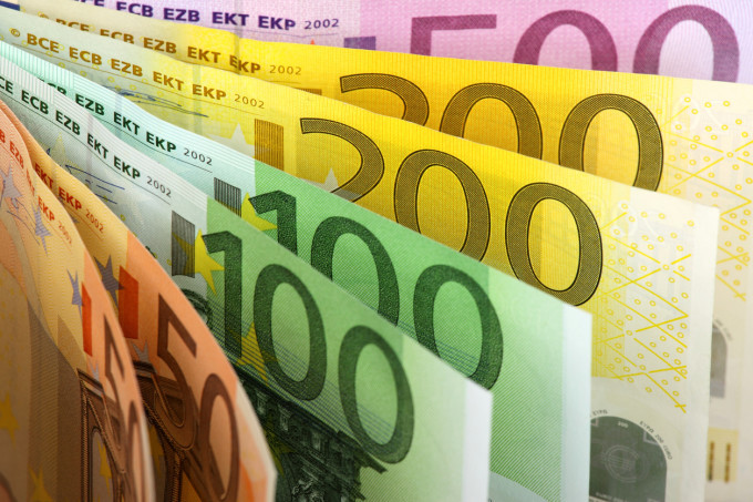 Bancnota denumită și ”bin Laden” nu va mai fi TIPĂRITĂ . 17 din cele 19 bănci centrale din zona euro au încetat să mai emită aceasta bancnotă