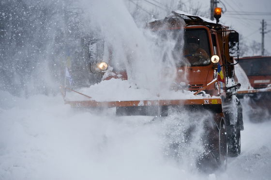 ALERTĂ ANM: Ninsori, în aproape toată țara. Temperaturile vor ajunge la -15 grade Celsius. Ger de luni/ Cum va fi vremea în weekend