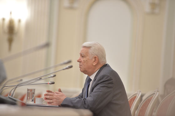 Teodor Meleșcanu, interviu la BBC pe tema amnistiei. Răspunsul ministrului de Externe când a fost întrebat de ce se vrea să se dea amnistie pentru politicieni corupți, printre care și liderul P