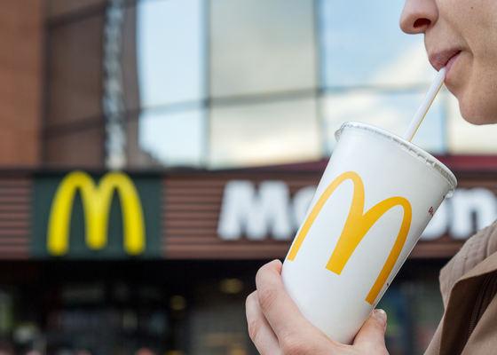 Lovitură uriașă pentru un gigant fast-food în Europa. Au pierdut drepturile asupra unuia dintre cele mai populare produse