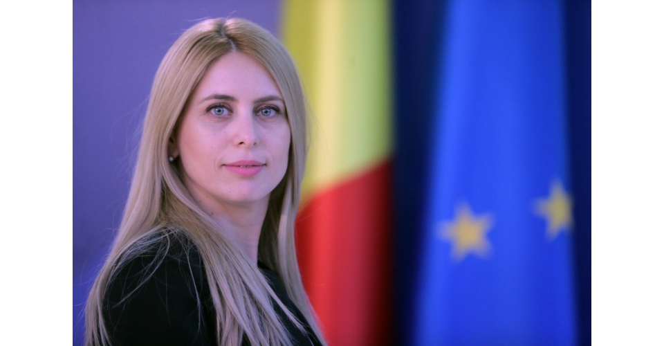 România are un nou șef în fruntea Fiscului: Mihaela Triculescu, economist cu peste 19 ani de experiență în mediul privat, absolventă a Universității din Craiova