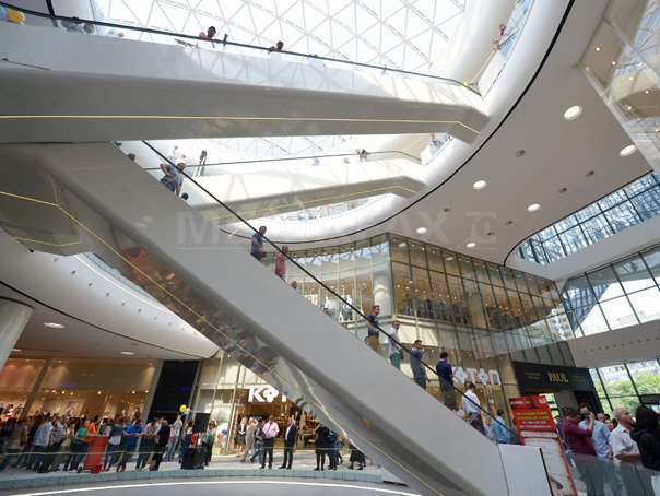 C&W Echinox: Marii retaileri au reușit să mențină ritmul de creștere a cifrei de afaceri la 12%, dublu față de avansul consumului