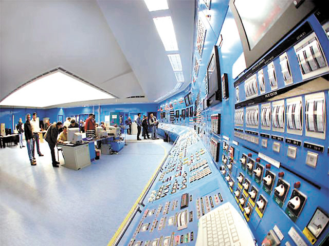 Nuclearelectrica: Dacă producătorii de stat sunt obligați să vândă energie pentru populație la prețuri fixe, regenerabilii, susținuți prin facturi de consumatori, de ce nu contribuie?