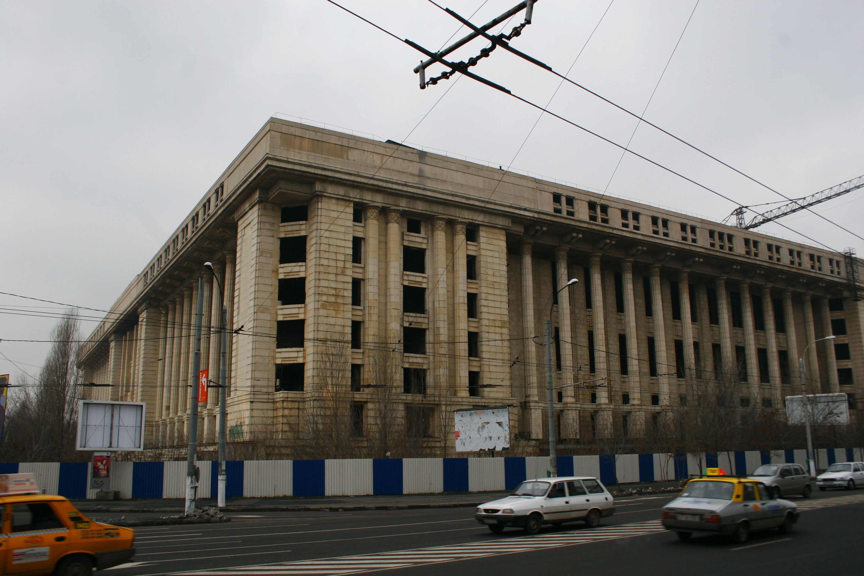 Lovitură de teatru, într-un proiect de 1 mld. de euro: Dezvoltatorul israelian AFI vrea să cumpere proiectul Casa Radio din Centrul Capitalei, care zace în paragină de peste 20 ani. Valoarea ofer