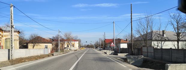 Cum arată DN6, drumul dintre București și Craiova, care ar putea prelua o parte din traficul de pe Pitești-Craiova: Aproape reabilitat, dar un dezastru în Olt