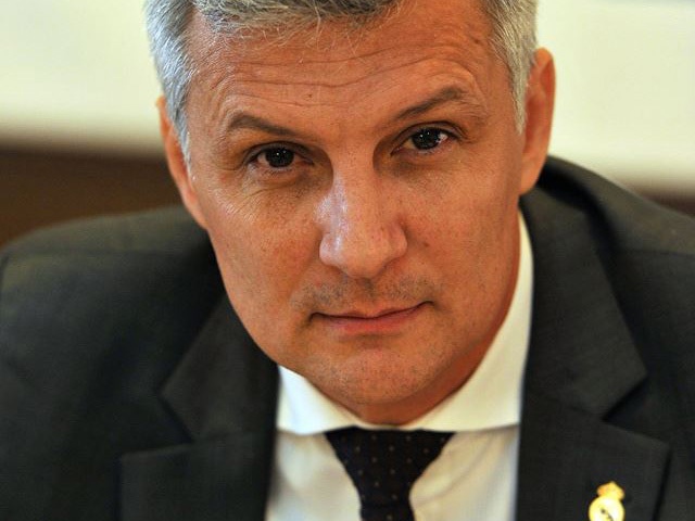 Bancherii răsuflă ușurați: Curtea Constituțională a respins toate cele trei inițiative legislative ale senatorului Daniel Zamfir, adoptate de Parlament, legate de plafonarea dobânzilor la cred