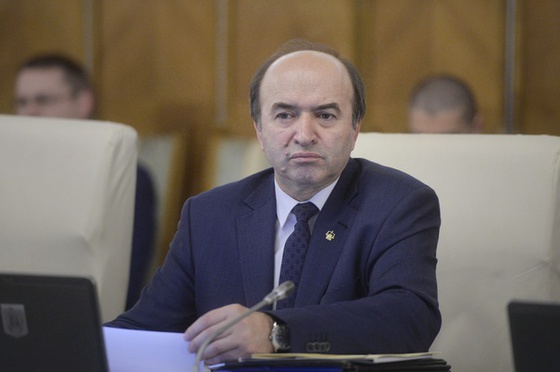 Tudorel Toader a intrat în concediu. Preselecția candidaților pentru Parchetul European se amână