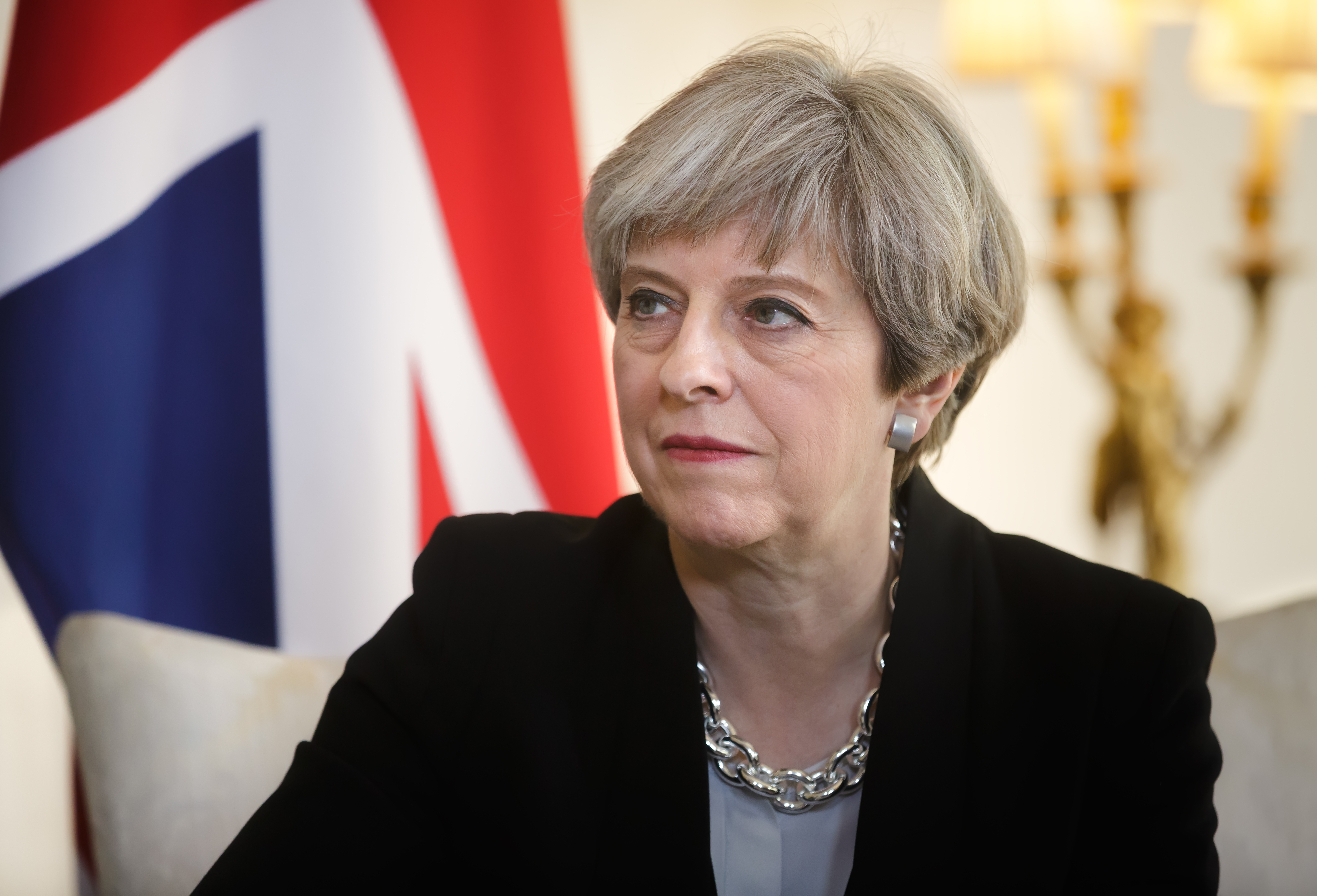 Premierul britanic Teheresa May este amenințată cu demiterea dacă nu duce acordul Brexit spre aprobare