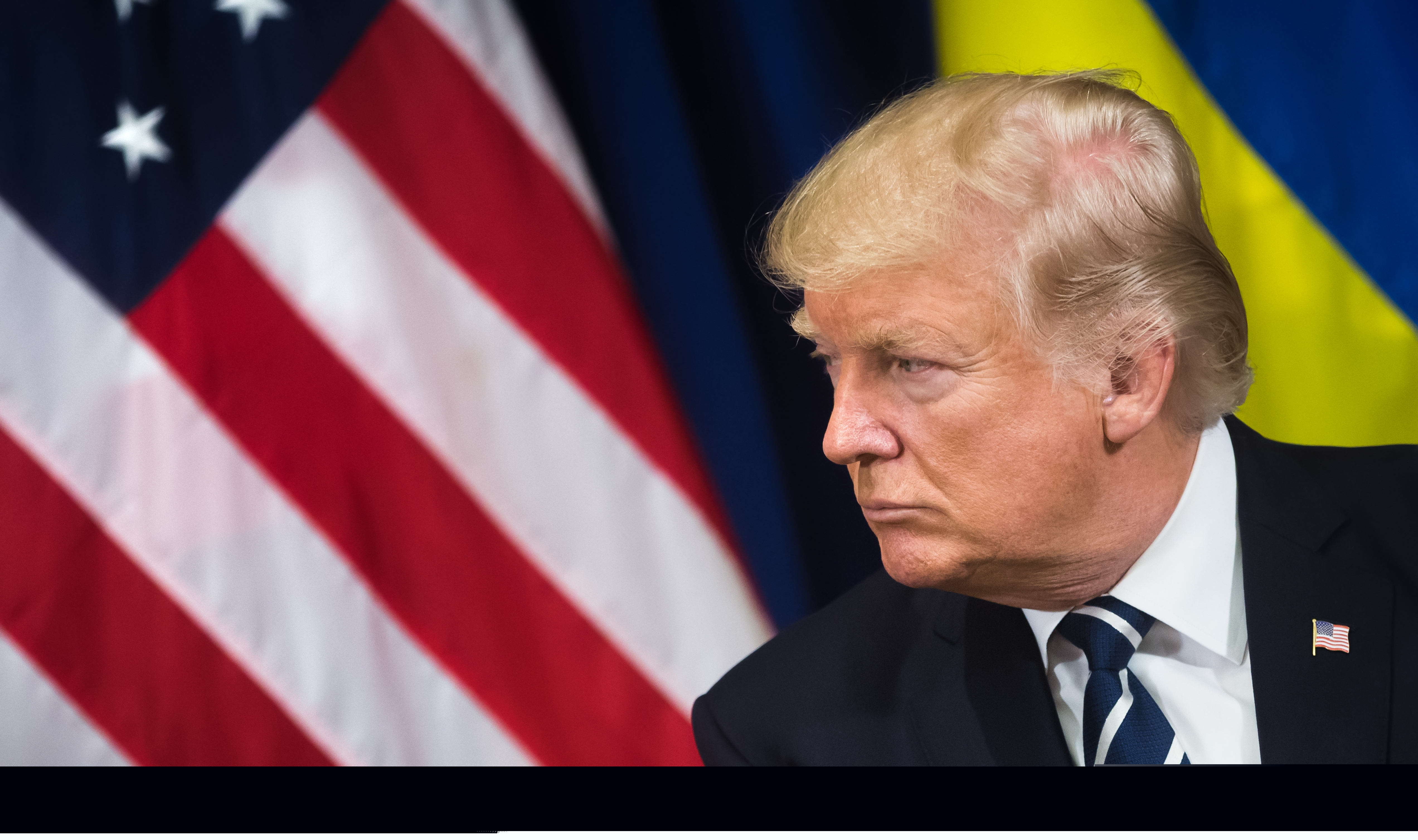 Donald Trump și doamna cu părul gri de la Deutsche Bank: Cum l-a ajutat banca germană pe președintele american exagerându-i averea și ce credite a dat gigantul bancar către familia lui