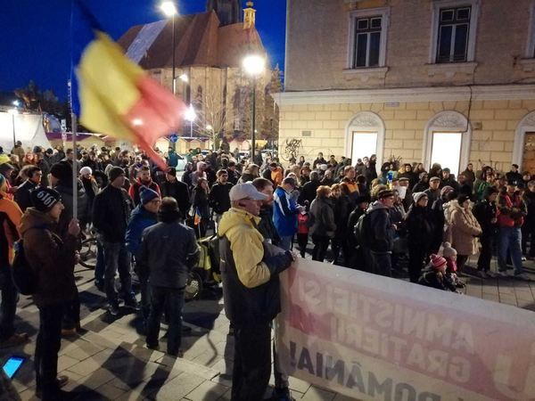 Proteste în mai multe orașe din țară, duminică seara