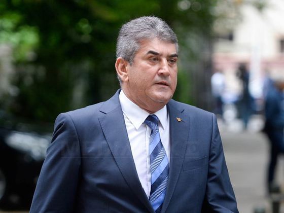 Un senator afiliat grupului PSD s-a înscris în partidul lui Gabriel Oprea