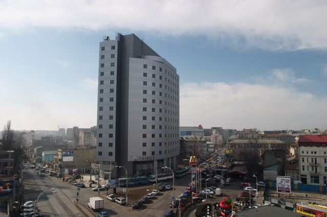 C&W Echinox preia administrarea clădirii de birouri One Victoriei Center din București
