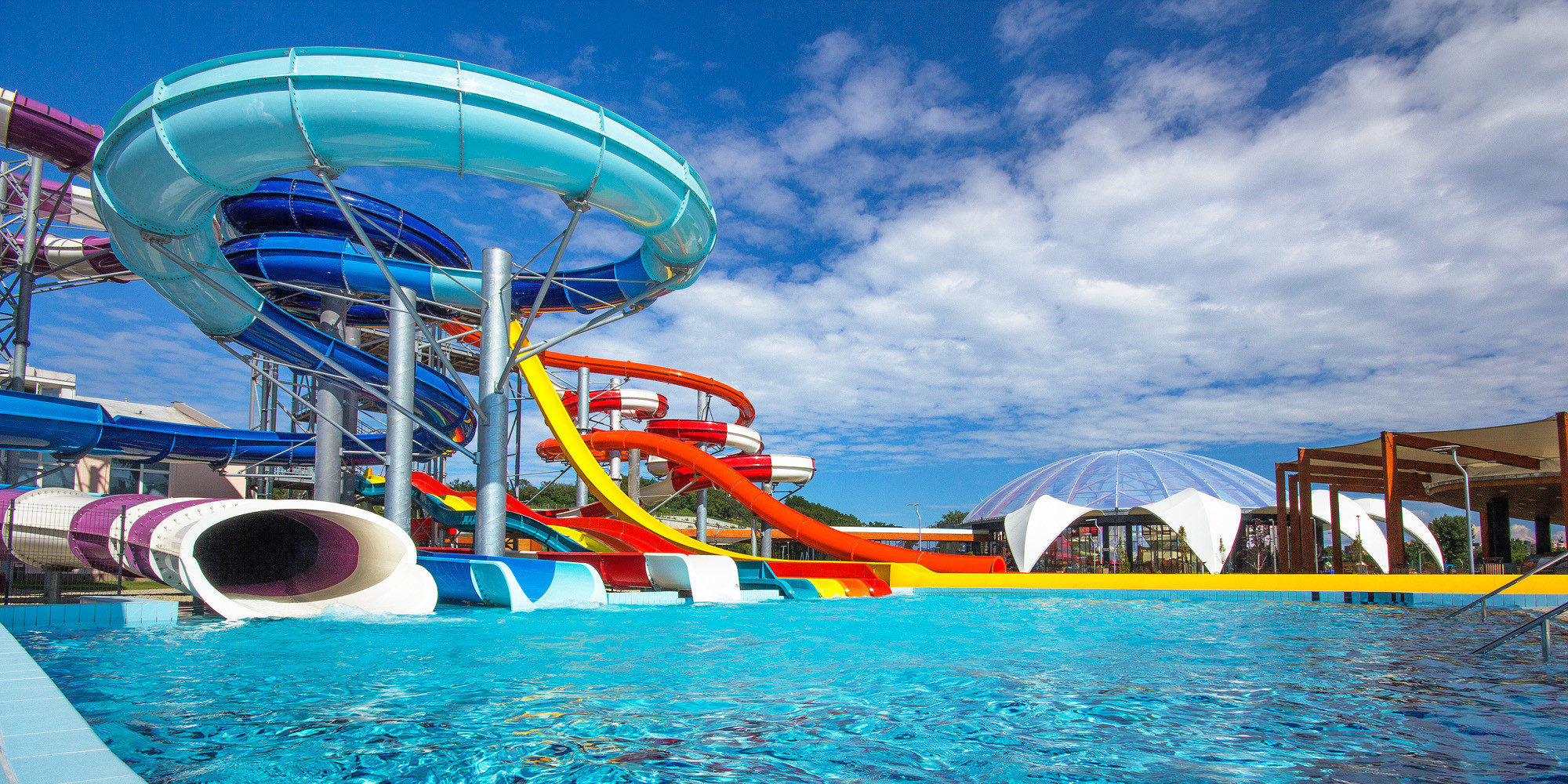 Aquapark cu șase bazine, cu investiție de 25 de milioane de euro, pe 10 hectare, lângă Cluj-Napoca