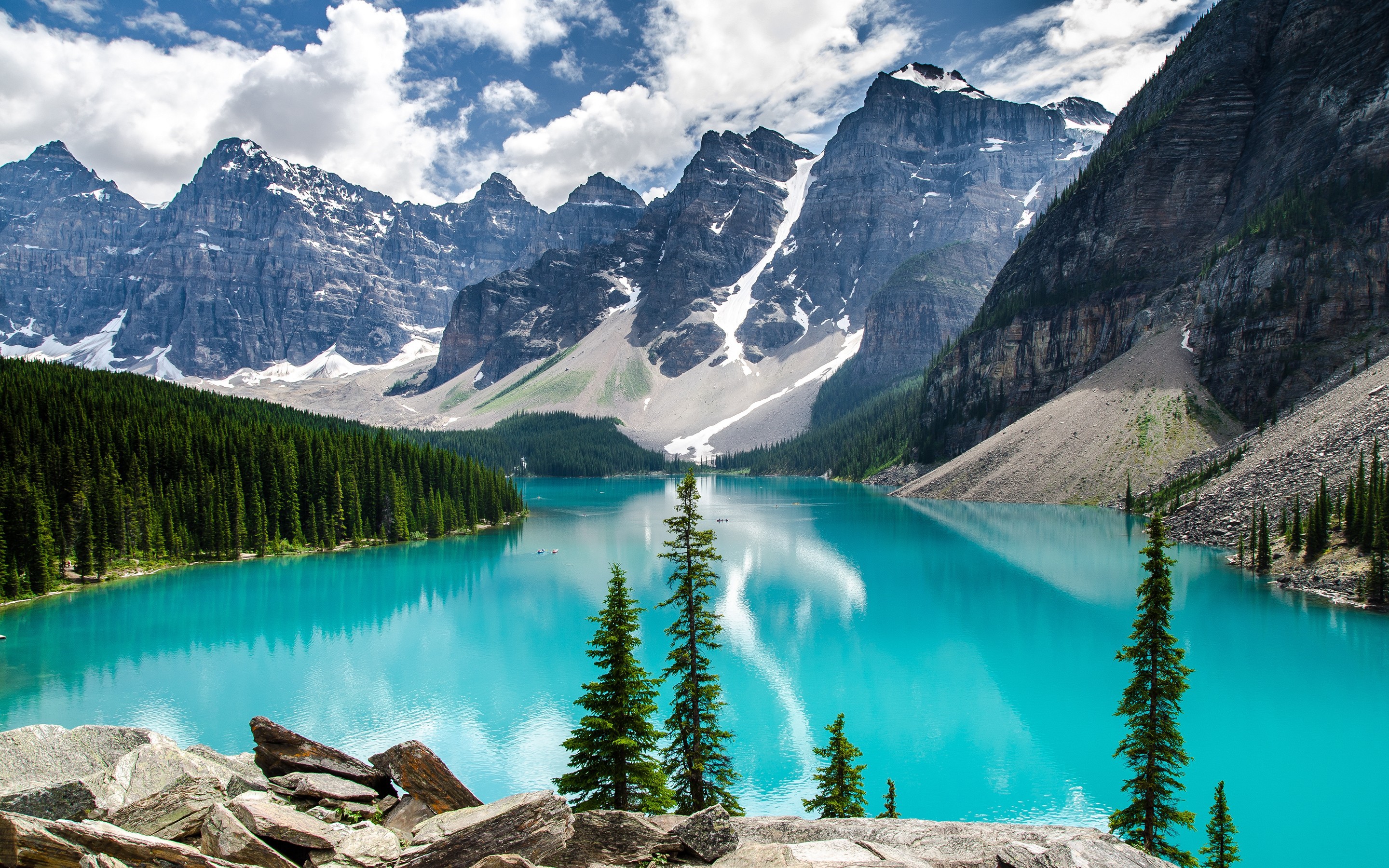 Lacul Moraine, considerat unul dintre cele mai frumose de pe planetă - VIDEO