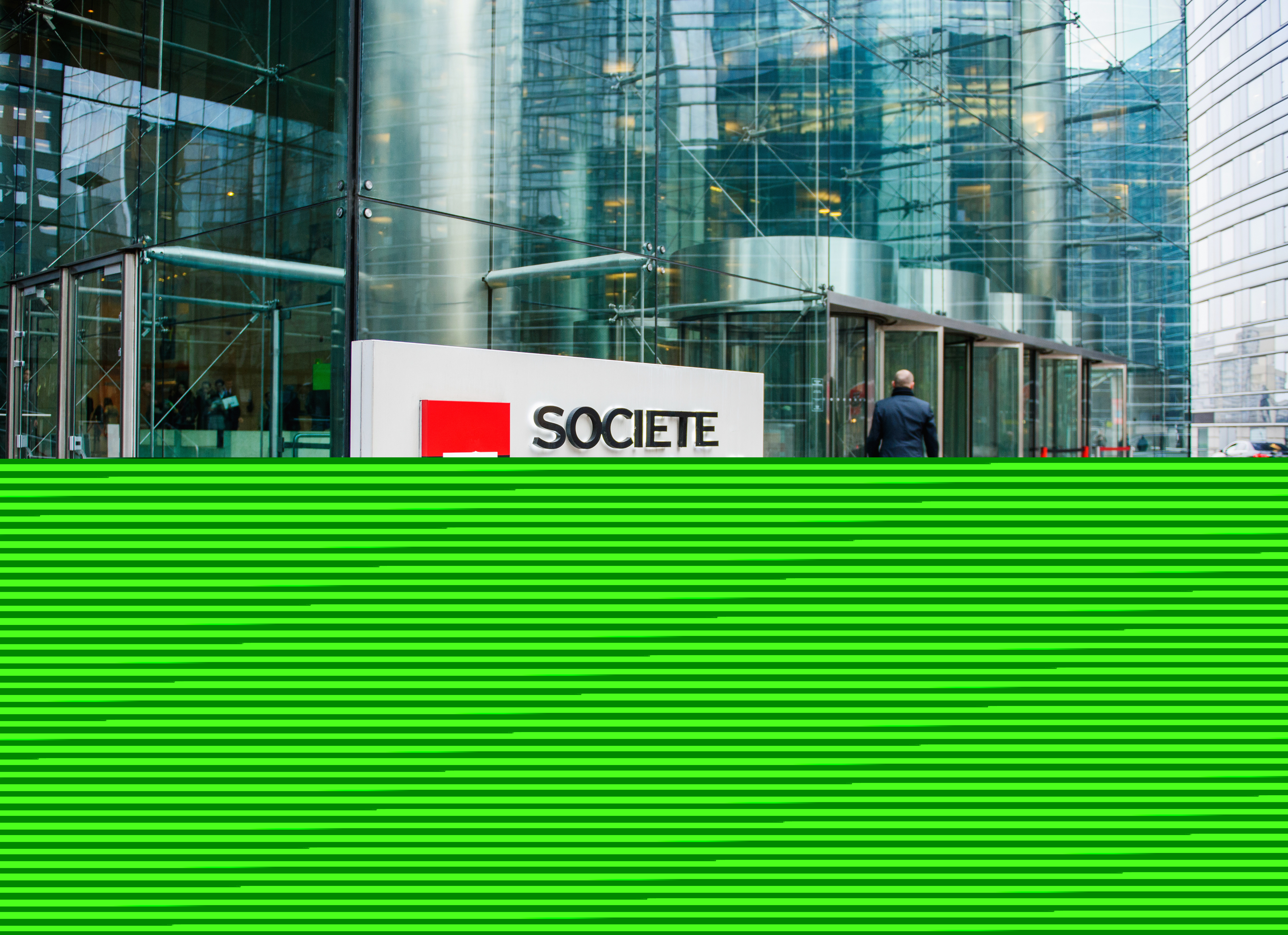 Francezii de la SocGen, proprietarii BRD pe piața locală, vor concedia circa 1.600 de persoane în divizia de investiții