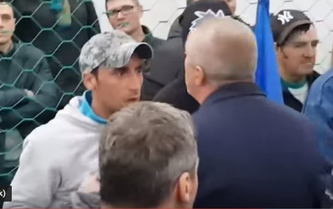 Ce a pățit tânărul din Suceava care i-a strigat lui Dragnea că PSD nu a făcut “Nimic” - VIDEO