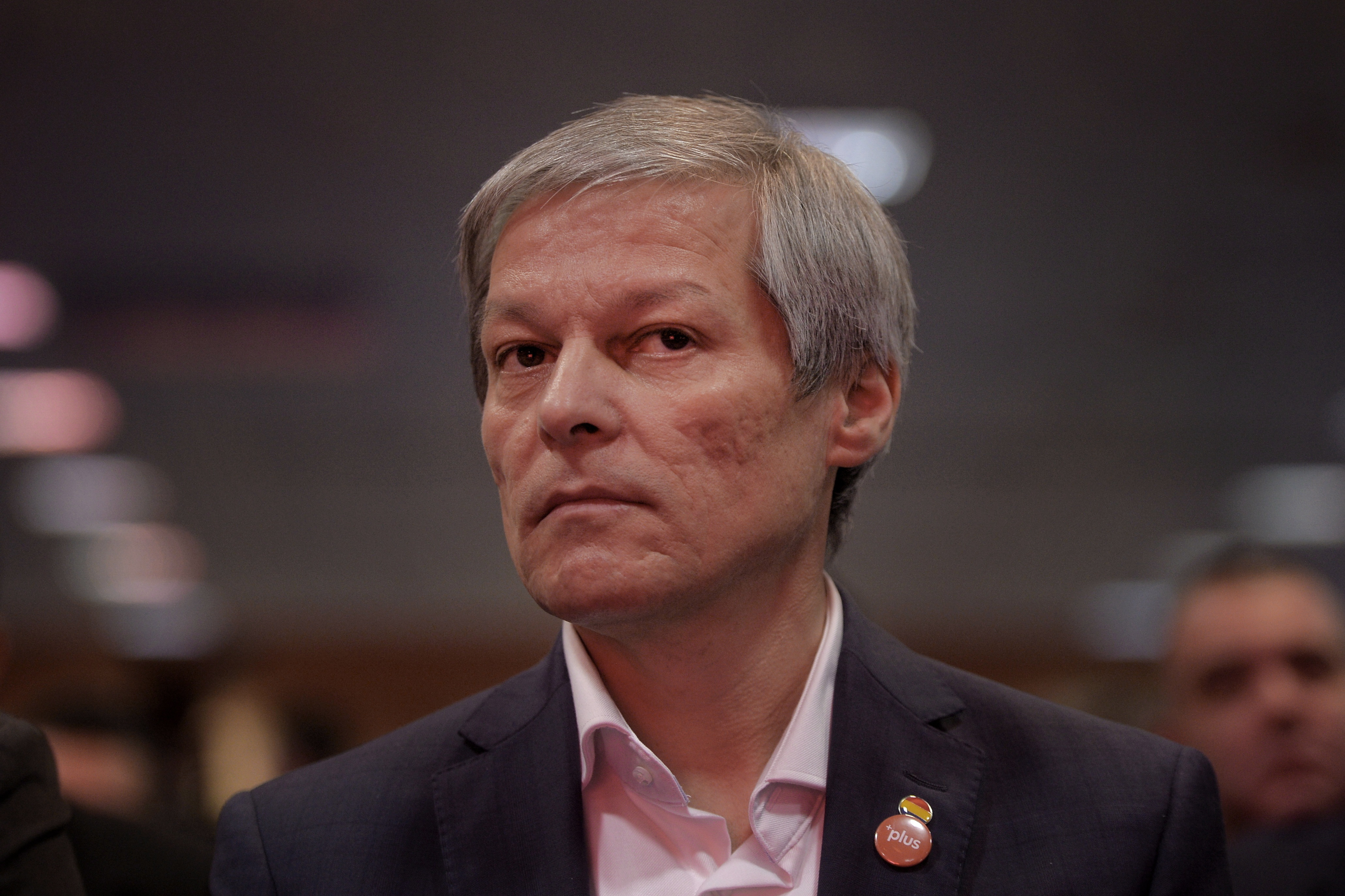 DEMISIE de răsunet în USR-PLUS: Partidul lui Dacian Cioloș PIERDE un om cheie