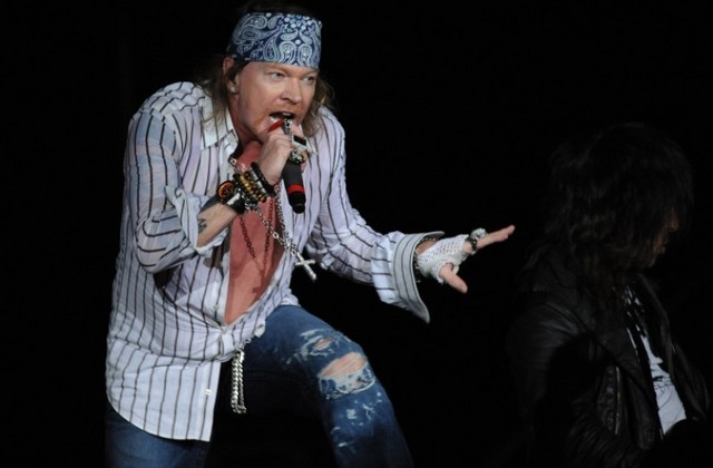 Trupa Guns'n'Roses va lucra la un nou album, primul în formula originală după 25 de ani