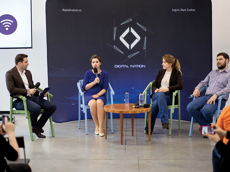 De ce investește Google 500.000 de euro pentru a-i învăța tehnologie pe elevii români?