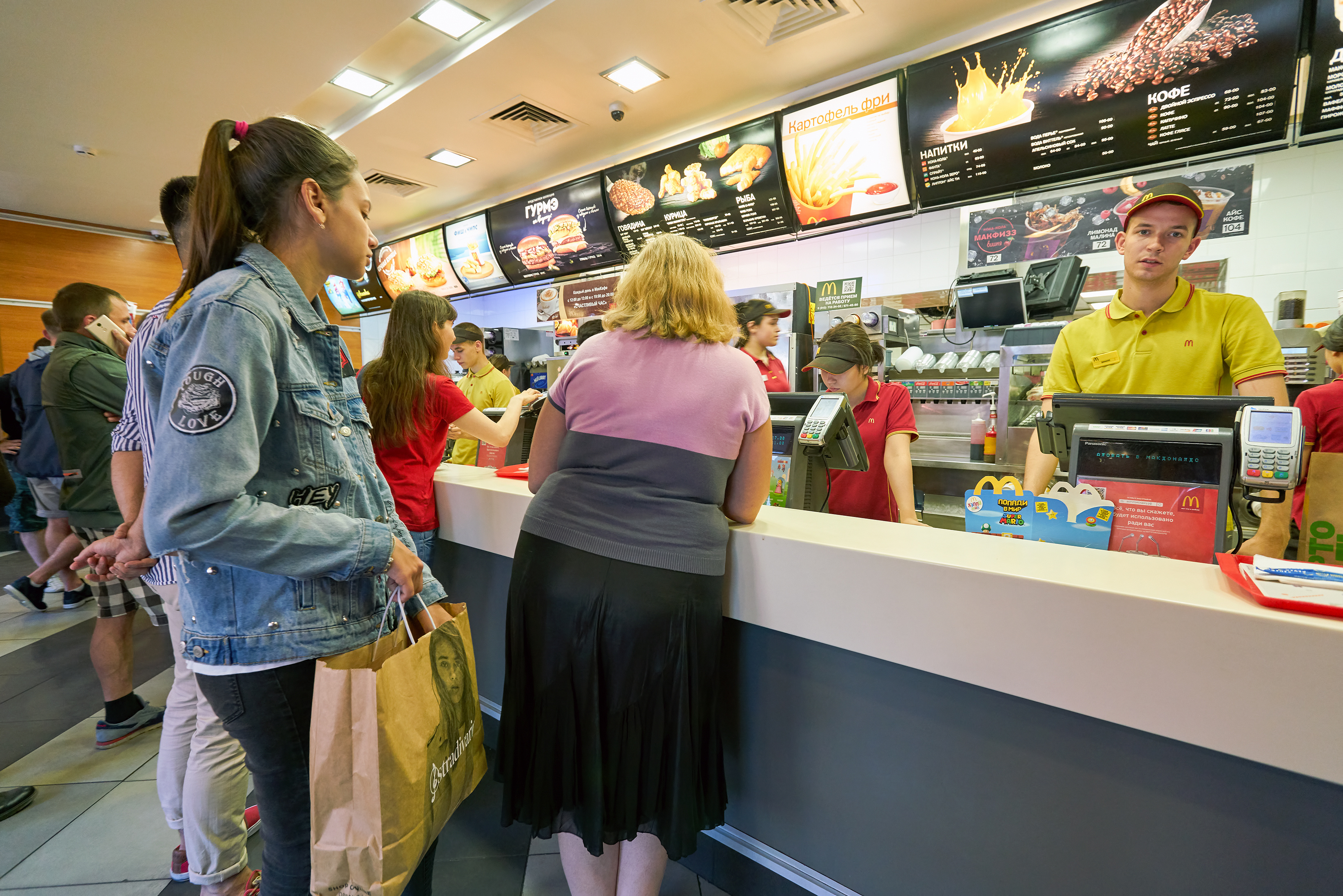 Navetist la McDonald's - Irina Panaite, director de resurse umane McDonald’s România - VIDEO
