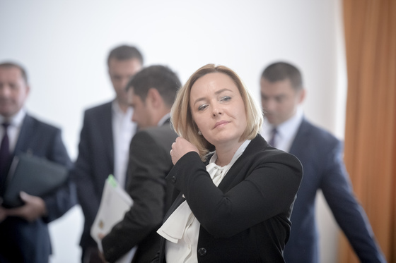 Înfrângerea din alegeri dă drumul la dosare. Carmen Dan, ministrul de Interne, după ce a fost audiată de DNA: Dosarul este Tel Drum