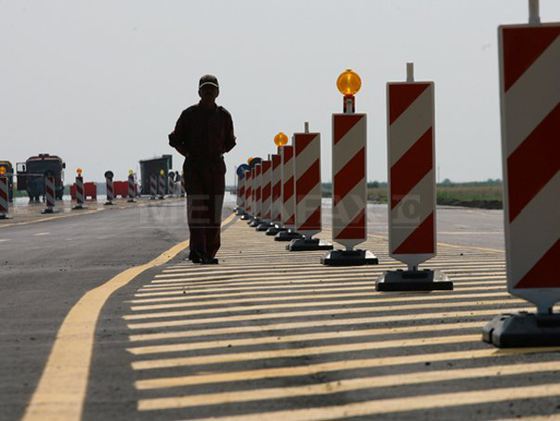 De ce amenință cu demiteri Ministrul Transporturilor, Răzvan Cuc