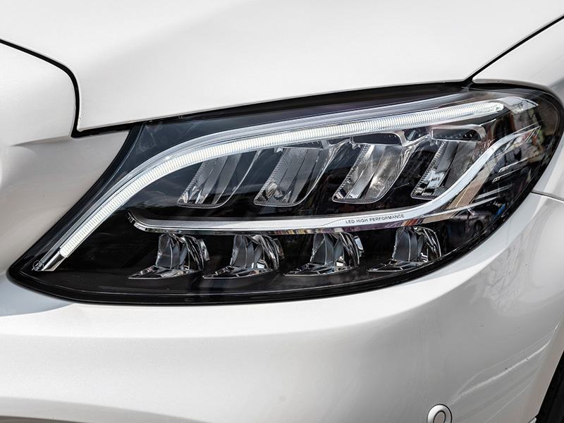 Chinezii de la BAIC Group vor să cumpere 5% din producătorul auto Daimler, unul dintre cei mai mari din lume