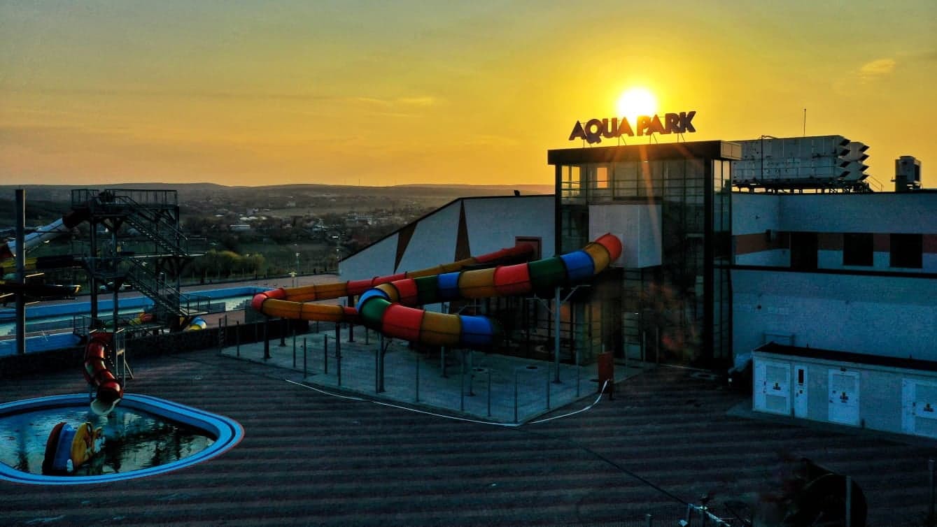 Unde a fost deschis „Cornișa Aquapark & Sports“ cel mai nou parc de agrement din România