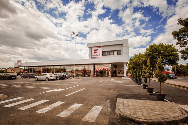 Kaufland deschide mâine două noi magazine, în Focșani și Constanța, și ajunge la o rețea de 124 de hipermarketuri