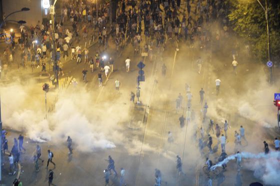 Procurorii militari extind acuzațiile pentru șefii din Jandarmerie în dosarul violențelor de la protestul din 10 august 2018