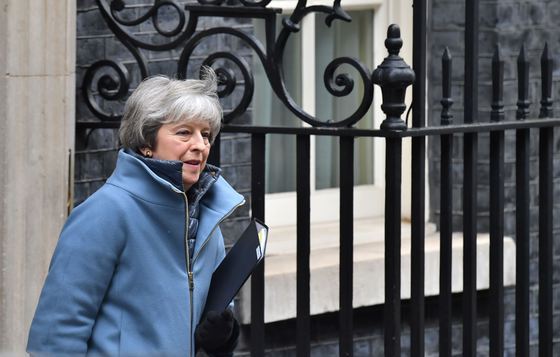 Theresa May și-a anunțat DEMISIA: Am făcut tot ce am putut pentru Acordul Brexit/ La finalul declarației, premierul a izbucnit în lacrimi