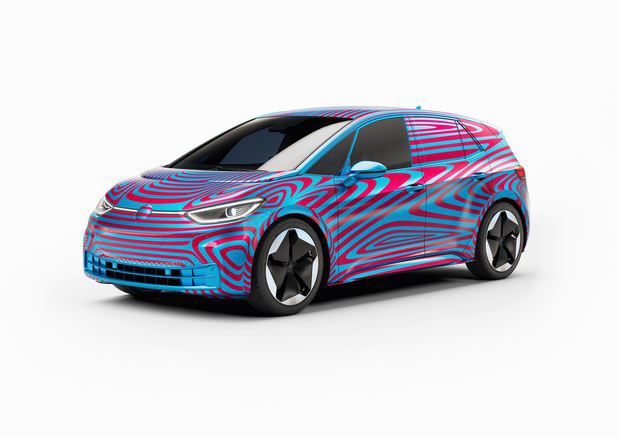 Nemții au dat lovitura: Peste 10.000 de precomenzi pentru noul Volkswagen în doar 24 de ore
