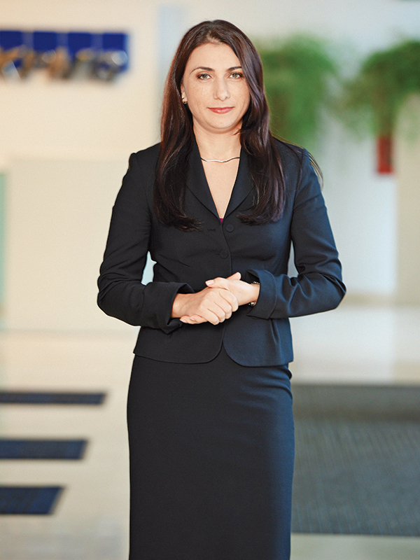 Cele mai puternice 100 de femei din business: Ramona Jurubiță, Country managing partner { KPMG }