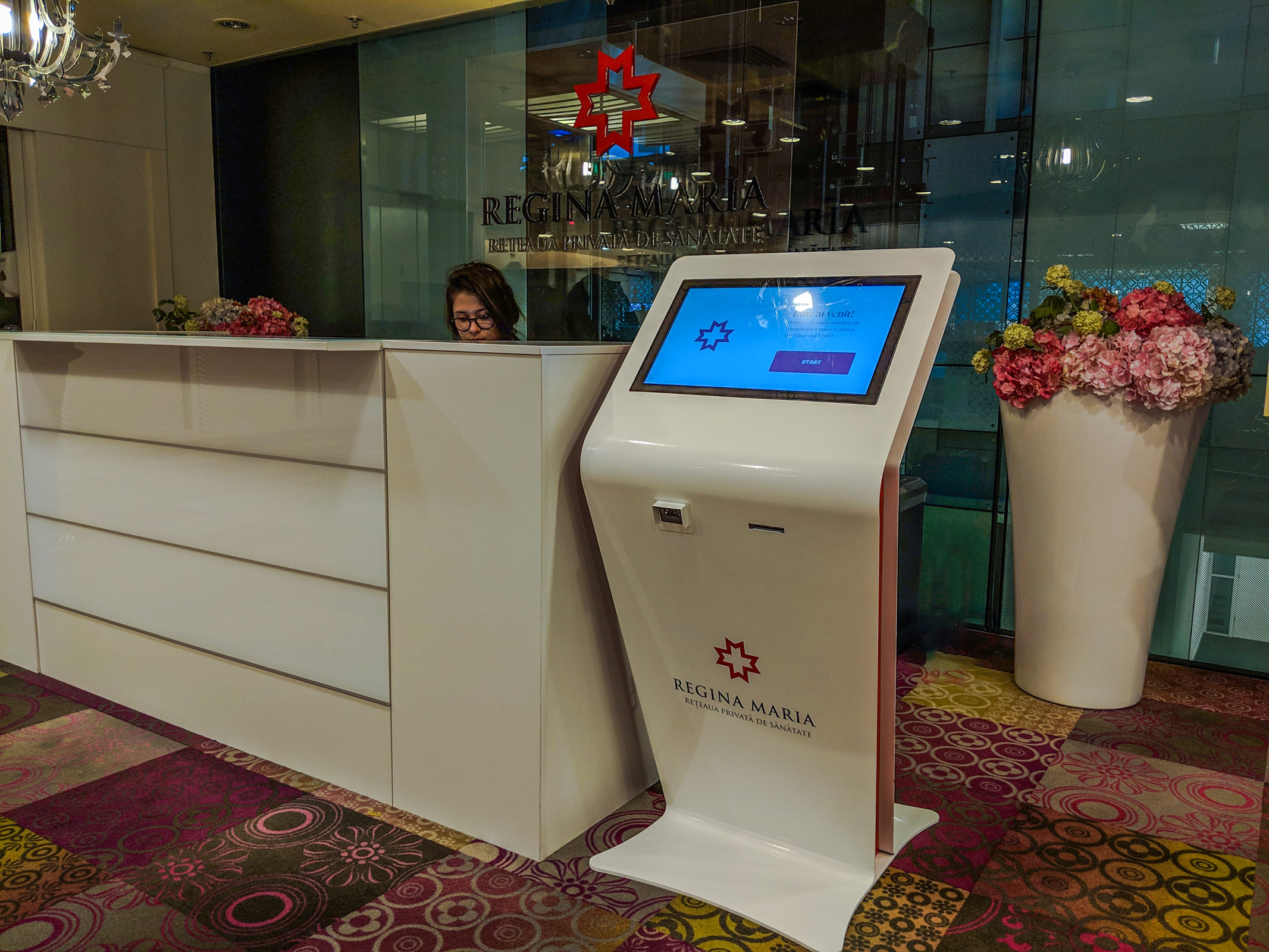 Rețeaua de sănătate Regina Maria lansează serviciul Self-Check-In pentru pacienți
