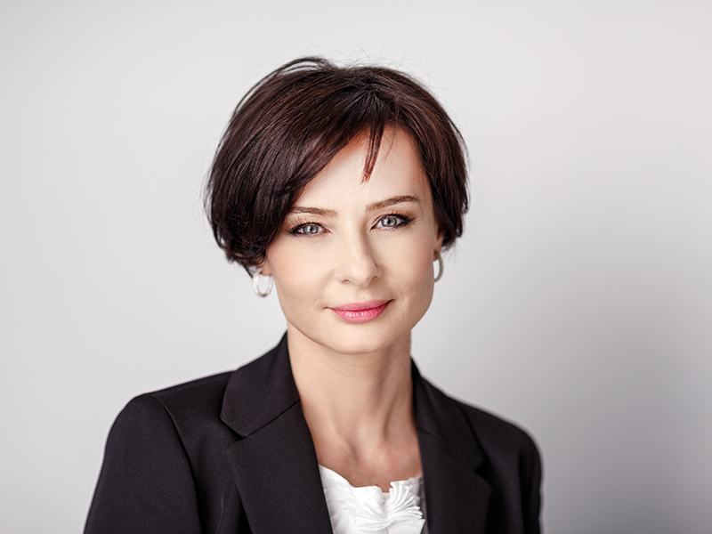 Cele mai puternice 100 de femei din business: Rucsandra Hurezeanu, fondator și director general { Ivatherm }