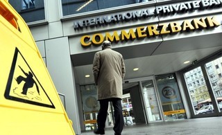 După ce discuțiile cu Deutsche Bank au negociat, olandezii de la ING intră în cursa pentru banca germană Commerzbank
