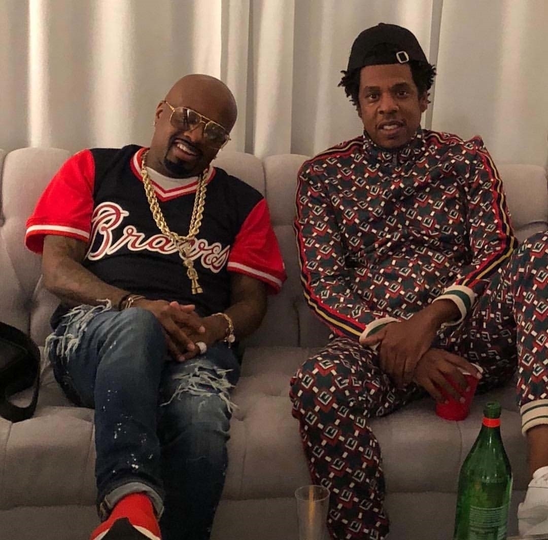 Jay-Z face istorie și devine primul rapper miliardar