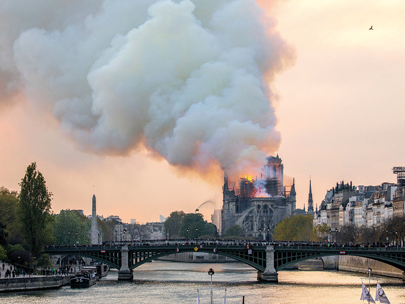 Doar 9% dintre promisiunile de donații pentru Catedrala Notre-Dame au fost concretizate