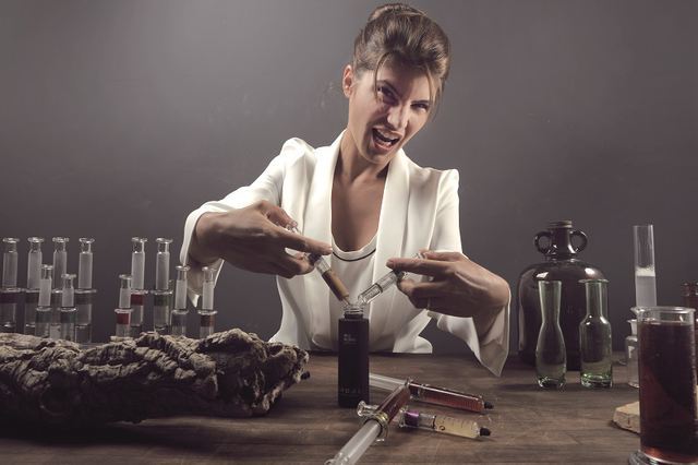 Uleiul de cașalot, rădăcina de iris, grăsimea de oaie și ciuperca Reishi par elemente din lumi diferite. Totuși fiecare dintre ele este un ingredient cheie în realizarea de cosmetice menite să