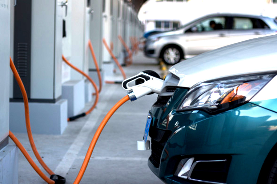 Țara care arată că se poate. Aproape jumătate dintre mașinile vândute anul acesta sunt electrice