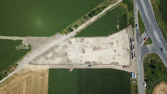Componente ale unor așezări din trei epoci diferite, descoperite pe traseul viitoarei centuri a orașului Timișoara | FOTO